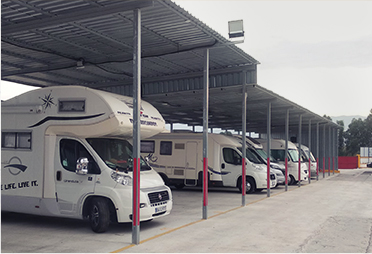 Parking caravanas y autocaravanas - Nuestros servicios - Parking